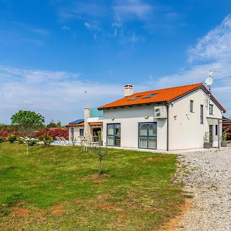 Stunning In Holiday home