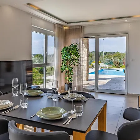 Holiday home Stunning In *