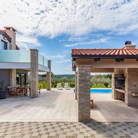 Stunning In Holiday home *